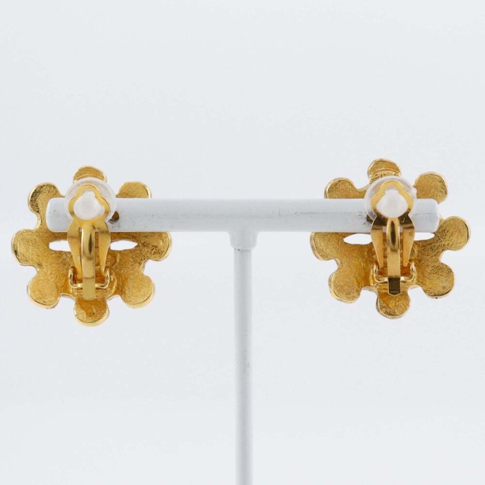 CHANEL Logo Earrings - Picture 3 of 7
